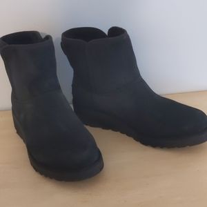 UGG size 9